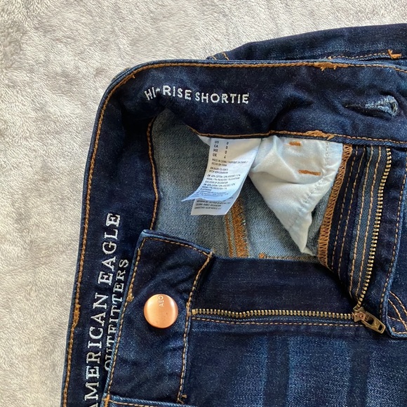 American Eagle Outfitters Size 0 Women’s Hi-Rise Shortie (Super Stretch) - Picture 3 of 3